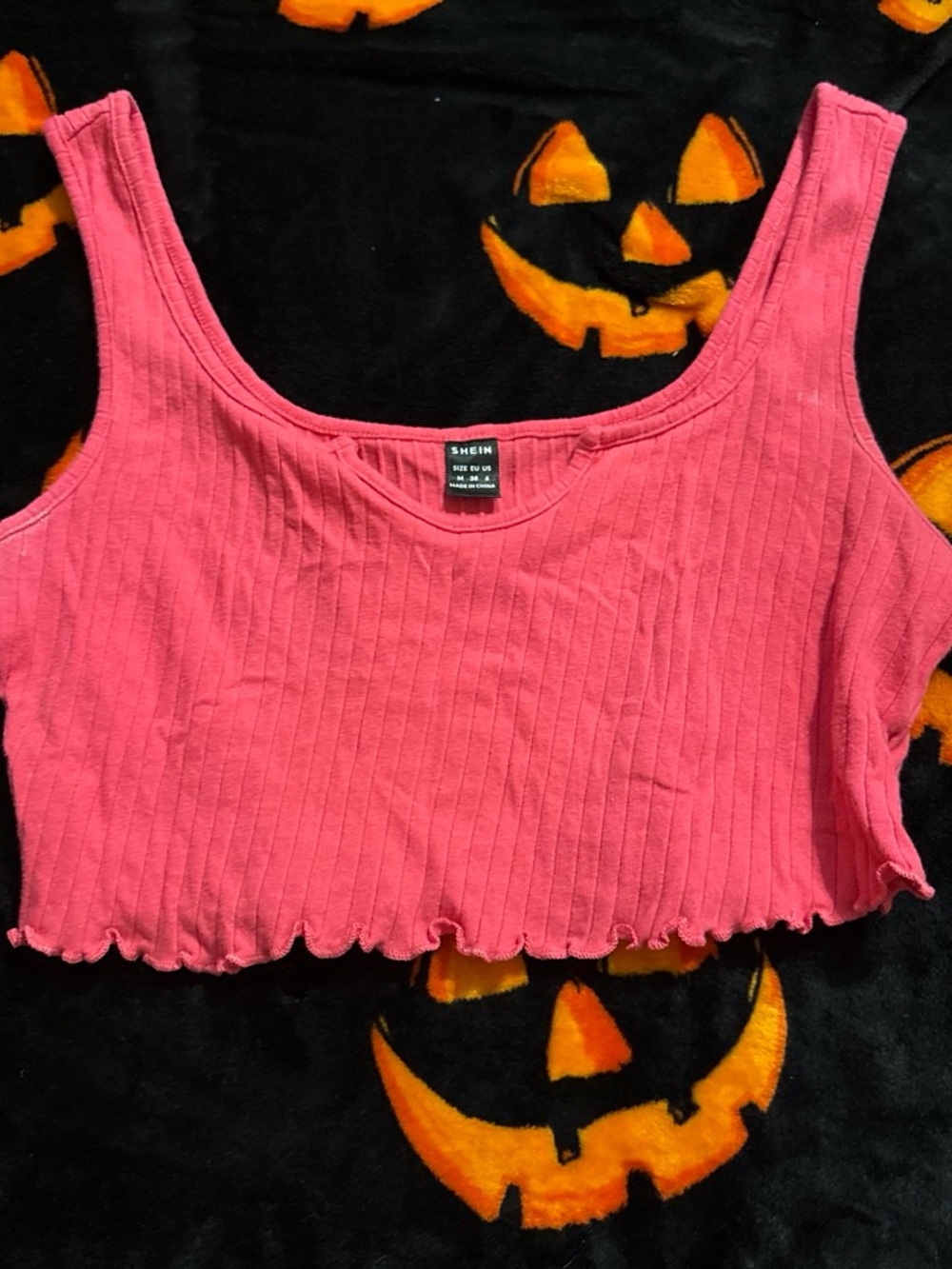 SHEIN Coral Pink Ribbed Lettuce Hem Crop Tank